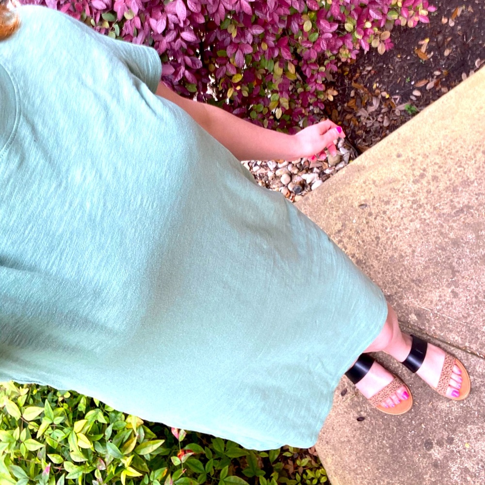Universal thread T-shirt dress